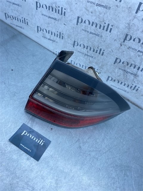 Pomili Fanaleria Ford S-Max CA1 fanale posteriore destro esterno