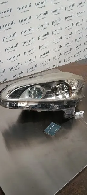 Pomili Fanaleria Proiettore Peugeot 208 sinistro 04/15-06/20