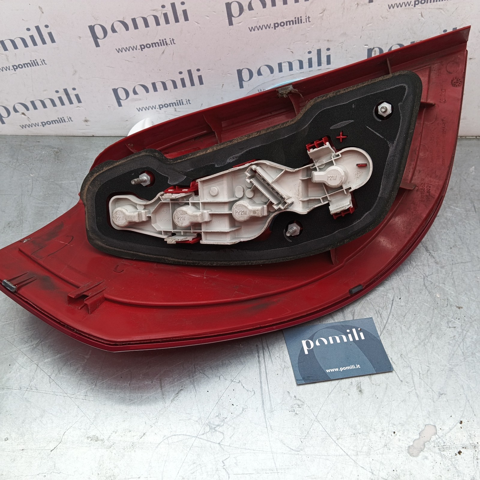 Pomili Fanaleria 89075862 fanale posteriore destro usato