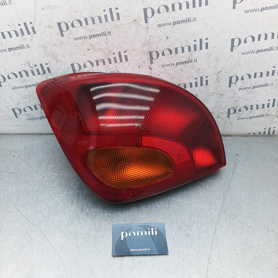 Pomili Fanaleria fanale posteriore sinistro Ford Fiesta 96FG13N004 usato