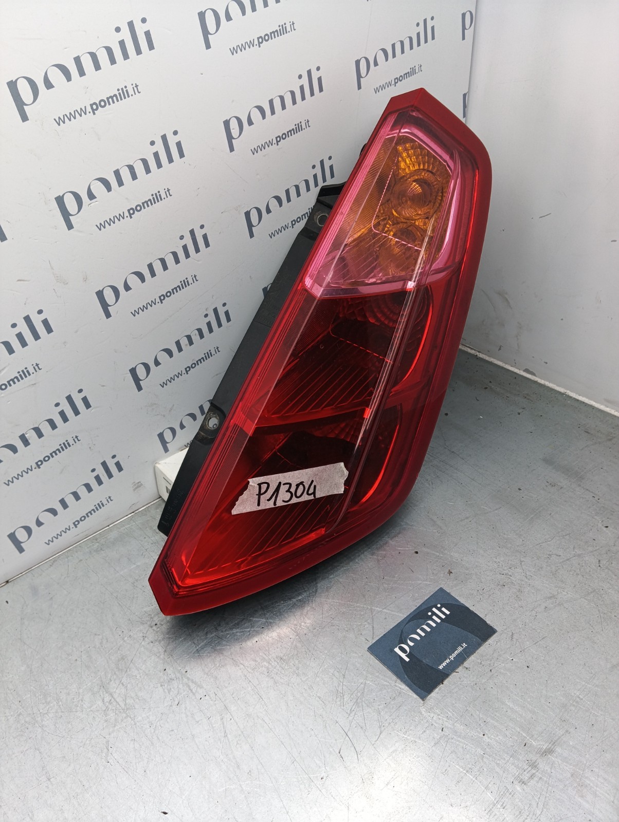 Pomili Fanaleria FIAT GRANDE PUNTO FANALE POSTERIORE DESTRO 517015900 usato