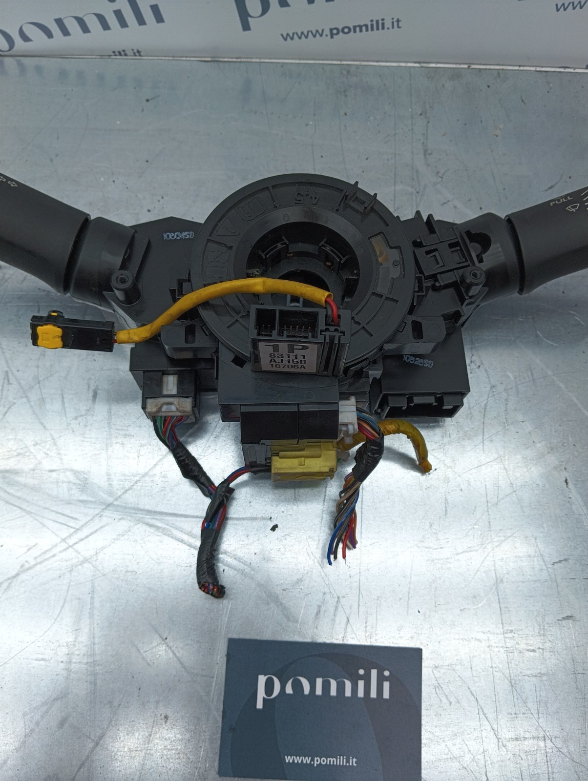 Pomili Rivestimenti interni e parti interne Devio luci Subaru Outback 735521315 usato