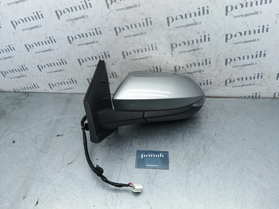 Pomili Cristalli Specchietto retrovisore sinistro Toyota Yaris 4 (2020-2026) 87940K0030 usato