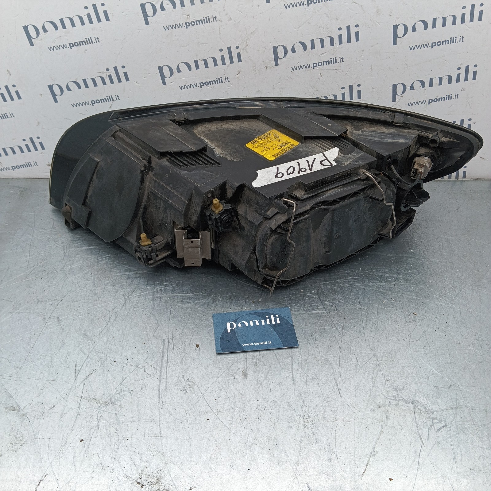 Pomili Fanaleria Faro anteriore destro Volvo V50 30698886 usato