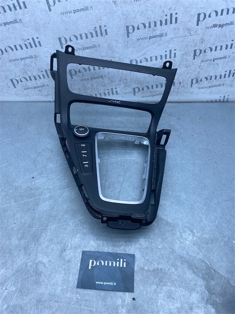 Pomili Cambio e trasmissioni Ford Focus (CEW) (09/14>08/19) mostrina leva cambio