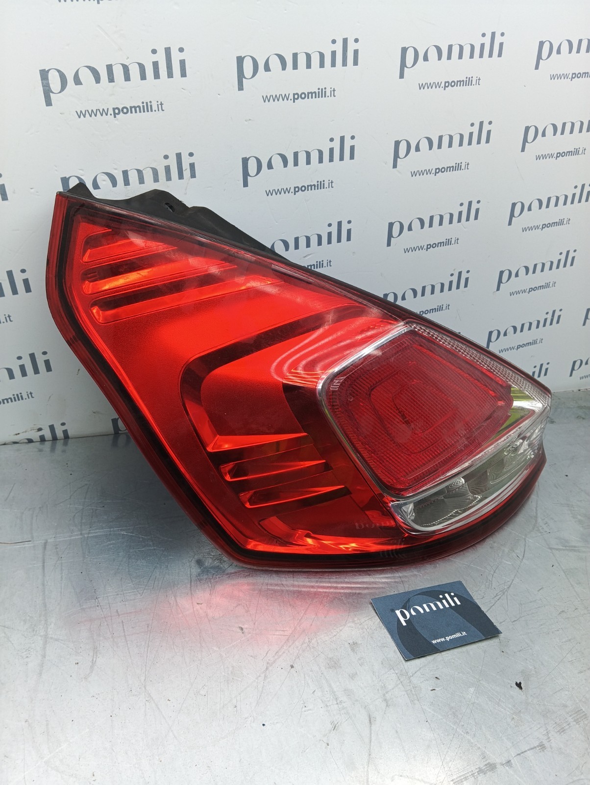 Pomili Fanaleria Ford Fiesta MK7 fanale posteriore sinistro C1BB-13405-A