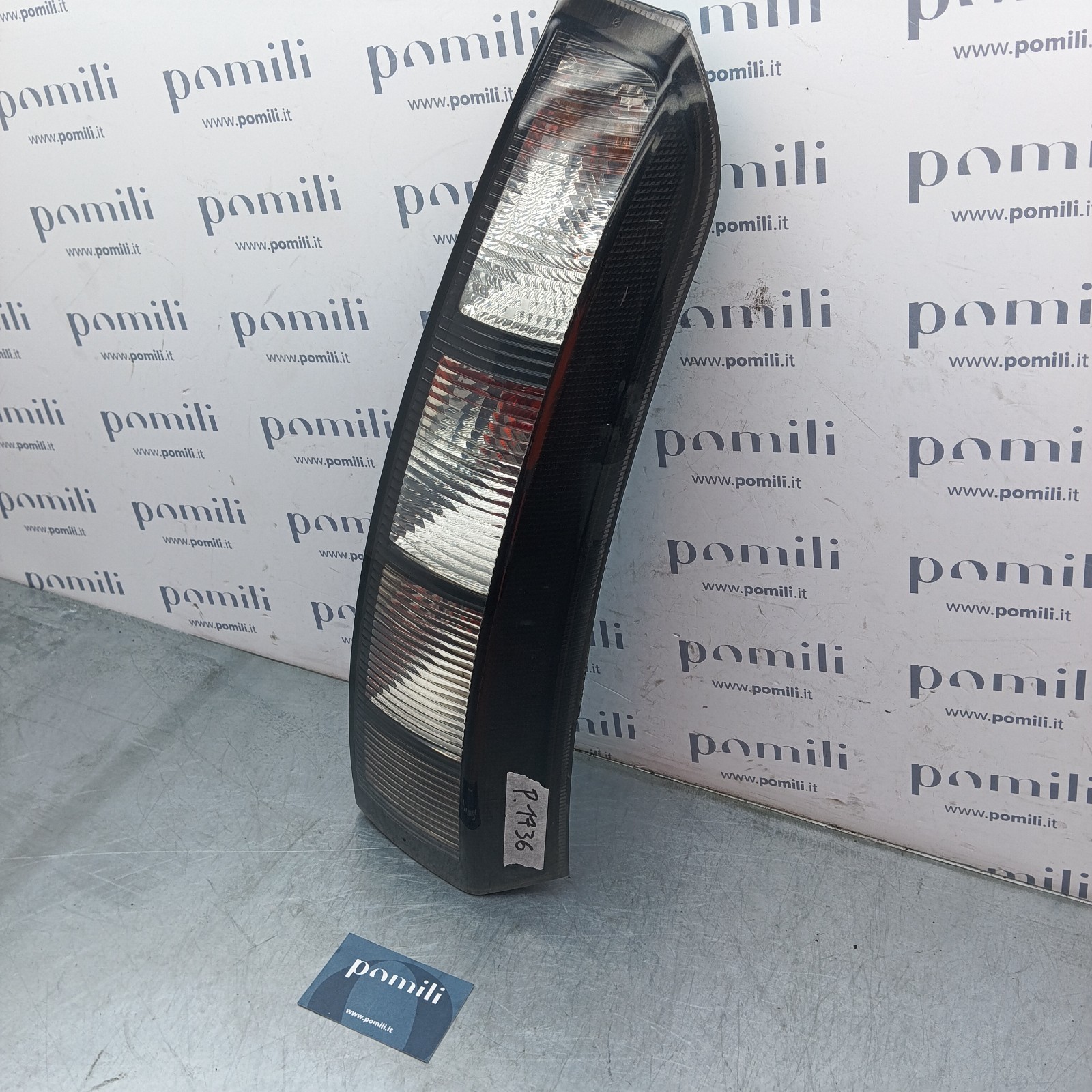 Pomili Fanaleria Opel Meriva A fanale posteriore destro 89071145 usato