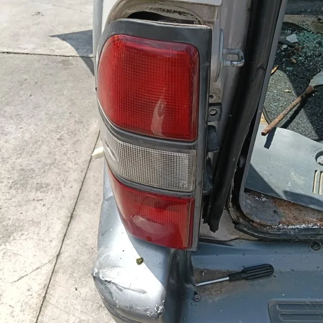 Pomili Fanaleria Fanale posteriore Toyota Land Cruiser sinistro