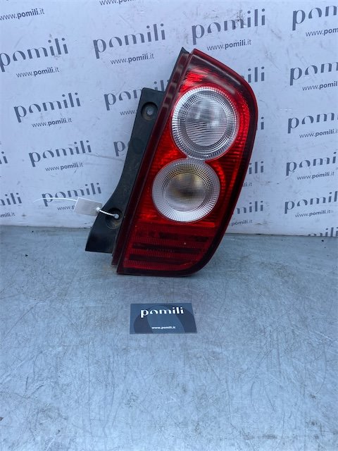 Pomili Fanaleria Nissan Micra K12E fanale posteriore S002 11/02-05/06