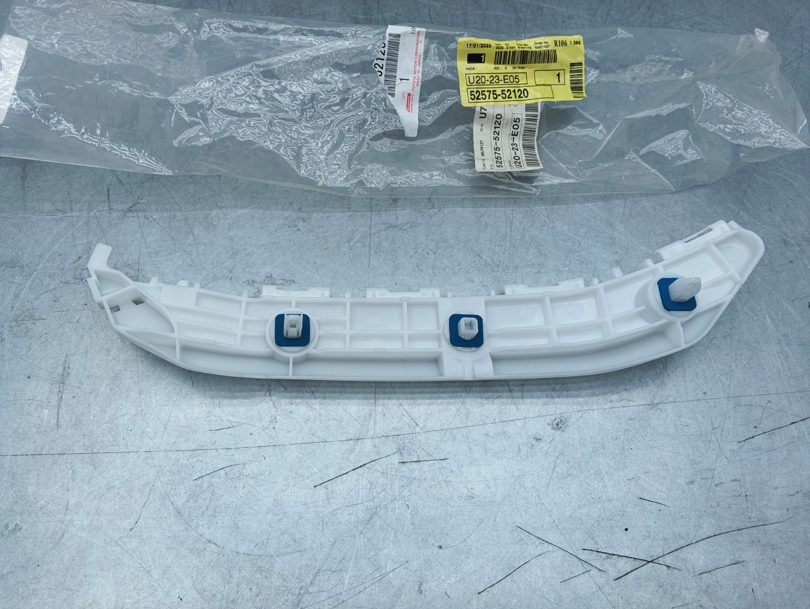 Pomili Paraurti posteriore Staffa destra supporto paraurti Toyota Verso-S 52575-52120