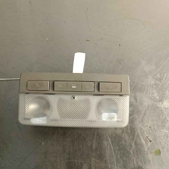 Pomili Fanaleria luce cortesia anteriore tetto Opel Astra P10