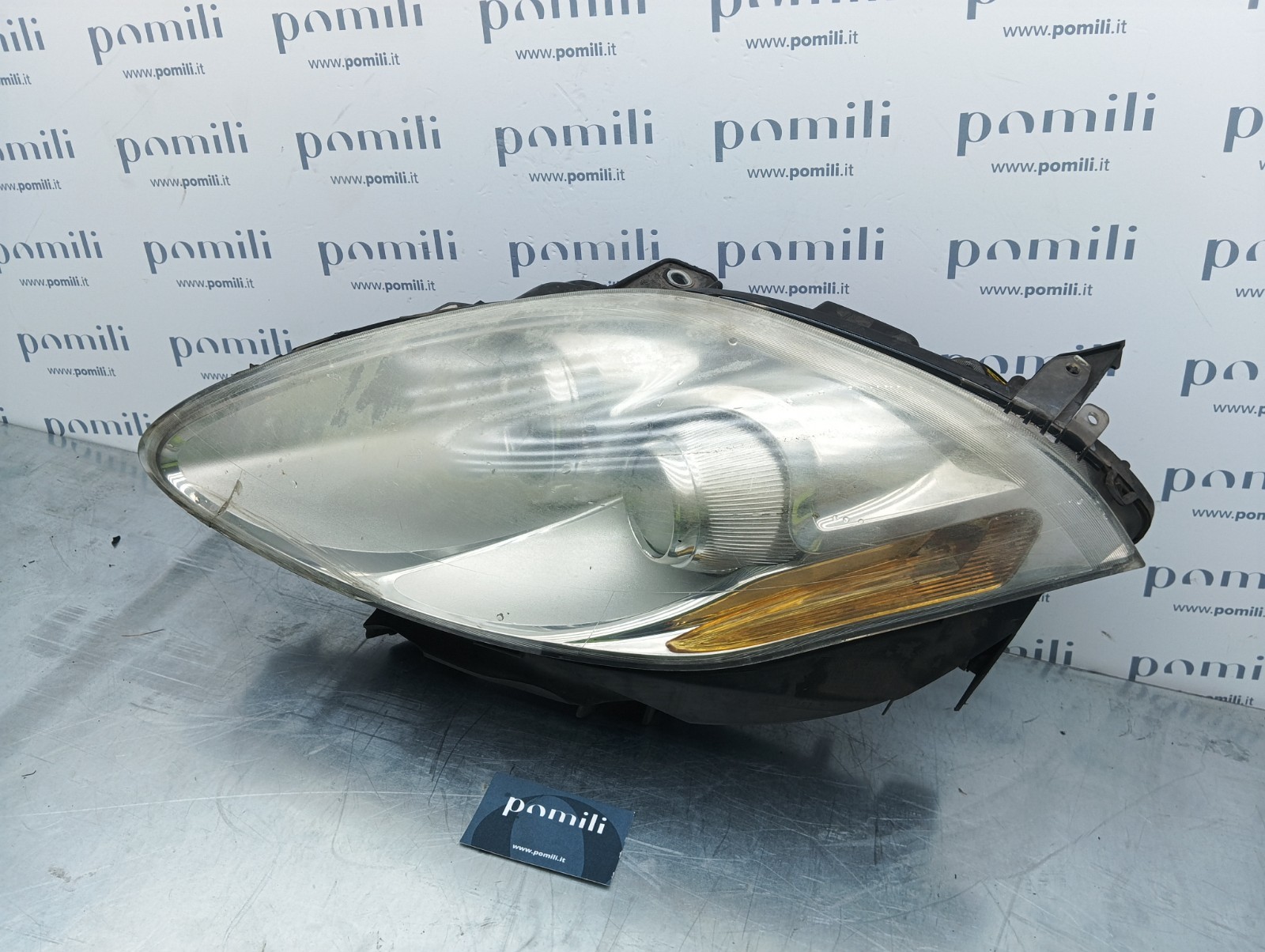 Pomili Fanaleria faro anteriore sinistro Fiat Bravo 43710748 usato