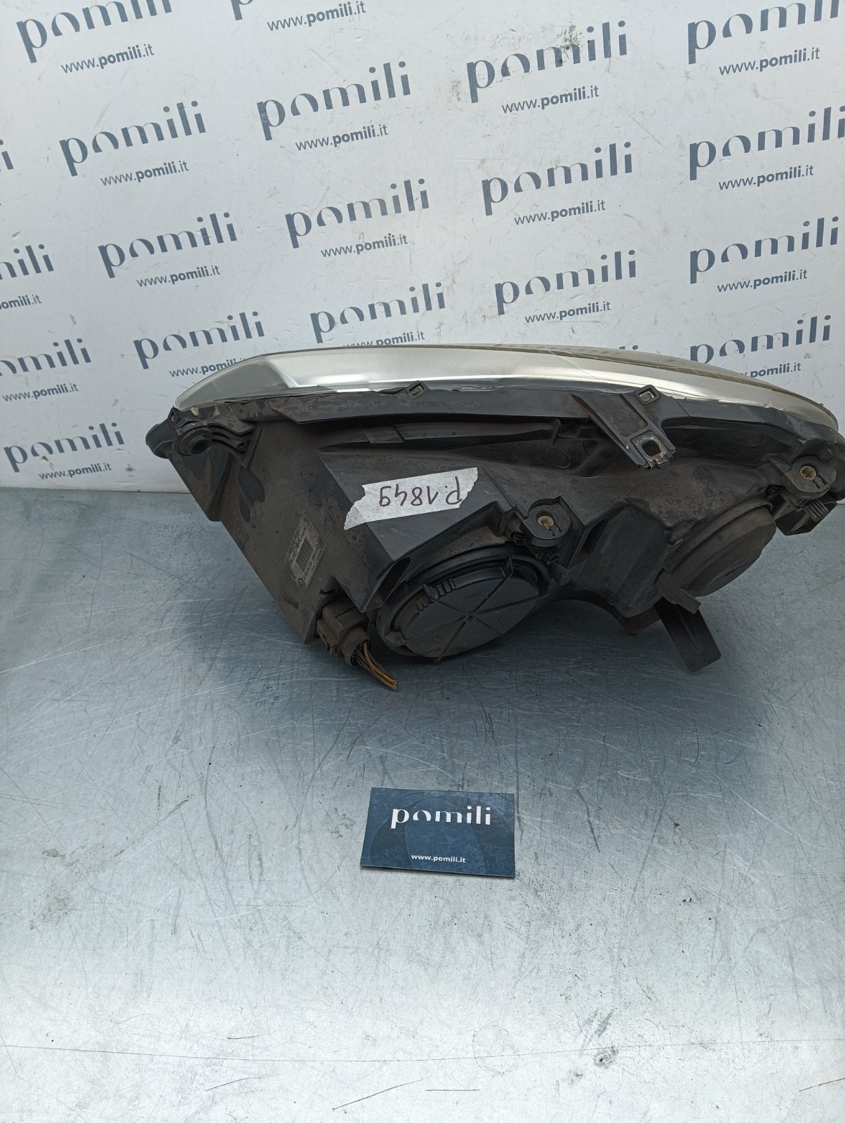 Pomili Fanaleria Faro anteriore destro Volkswagen Polo IV 6Q1941008AT usato
