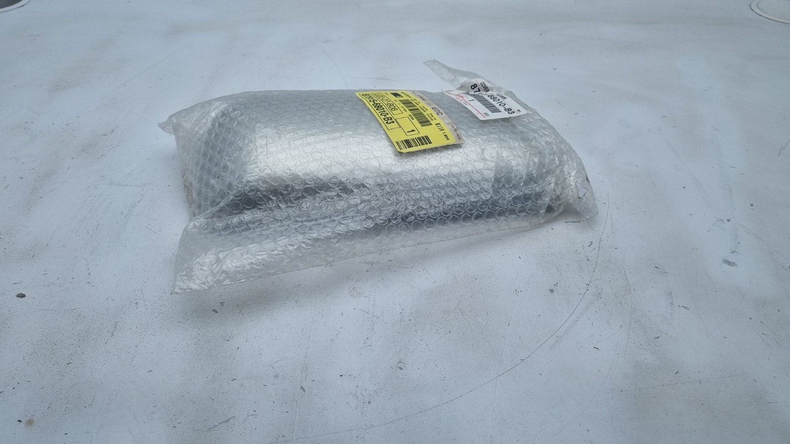Pomili Cristalli CALOTTA SPECCHIETTO RETROVISORE DESTRO TOYOTA PRIUS/COROLLA 87915-68010-B3 nuova