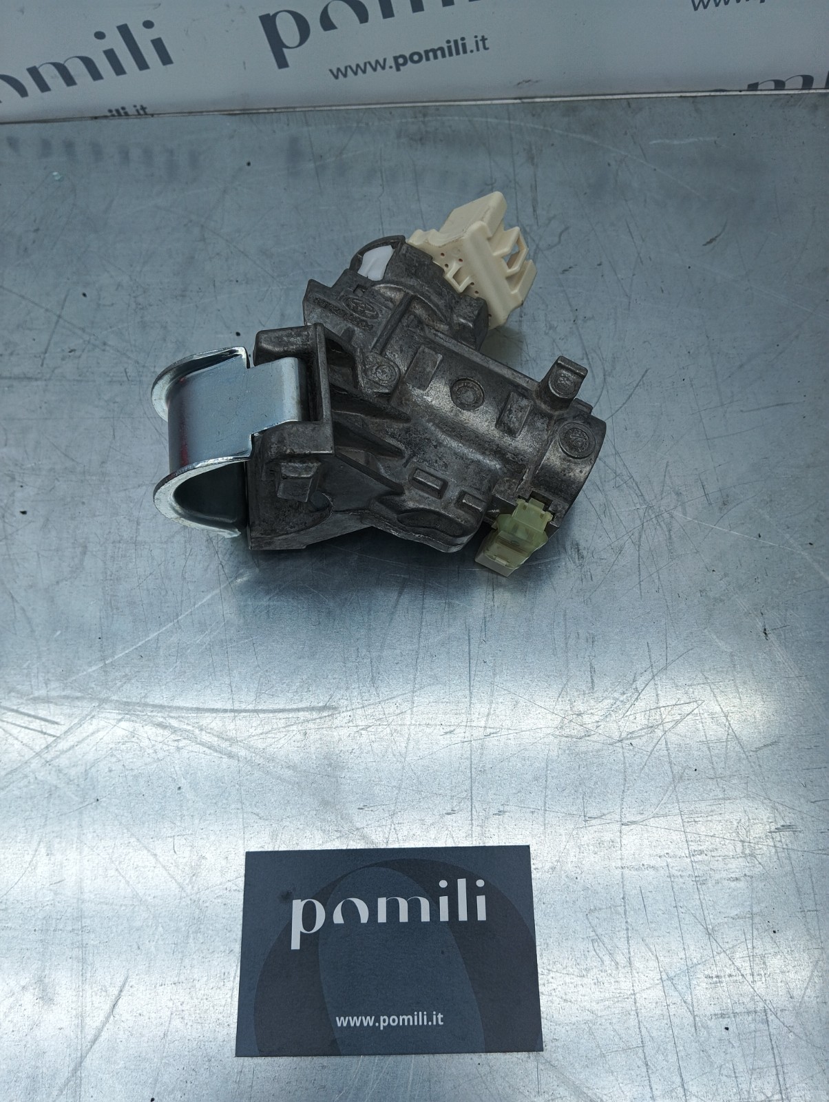 Pomili Sterzo e ammortizzatori attuatore bloccasterzo Toyota Yaris 45020-0D081 nuovo