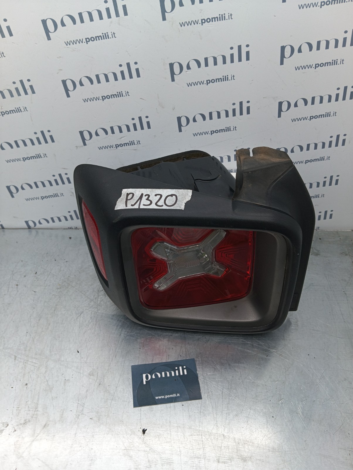 Pomili Fanaleria Jeep Renegade fanale posteriore sinistro 52127074 usato