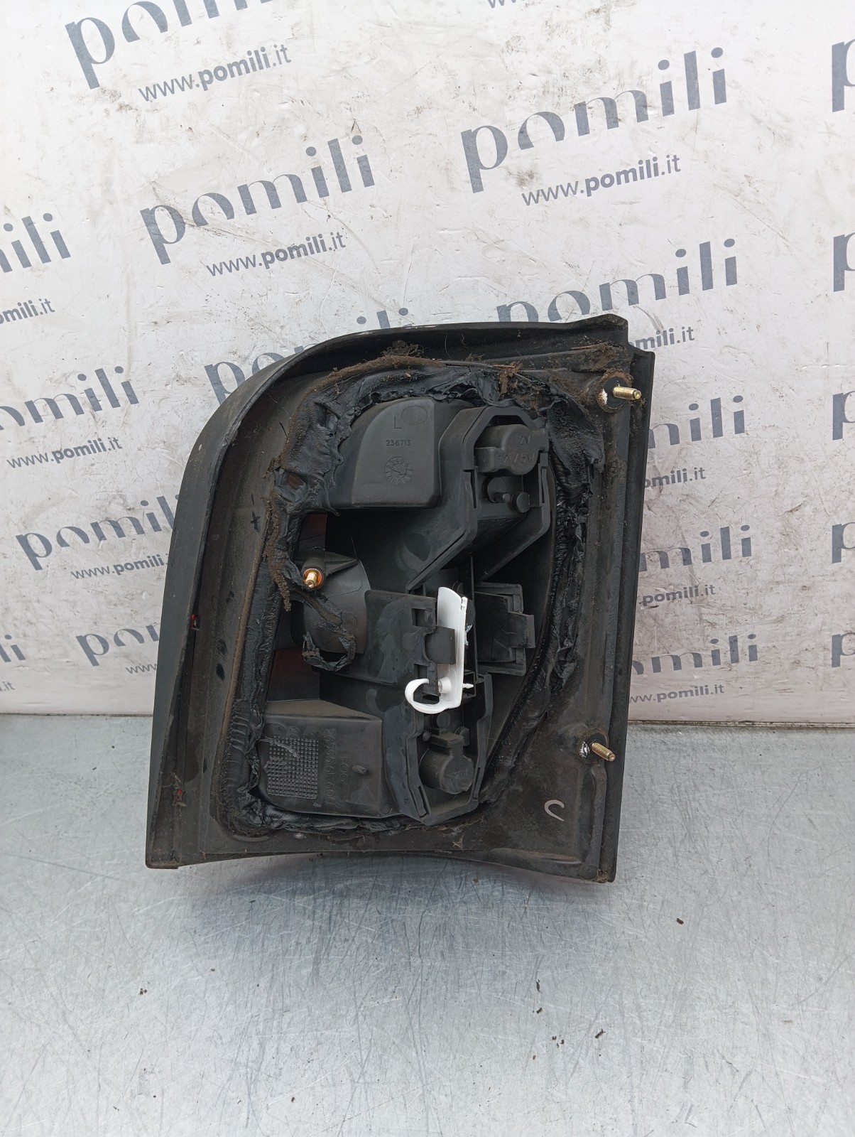 Pomili Fanaleria Nissan Micra K11 fanale posteriore sinistro usato 265556F600