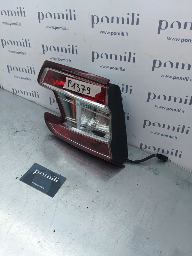 Pomili Fanaleria Renault Megane III Grandtour fanale sinistro