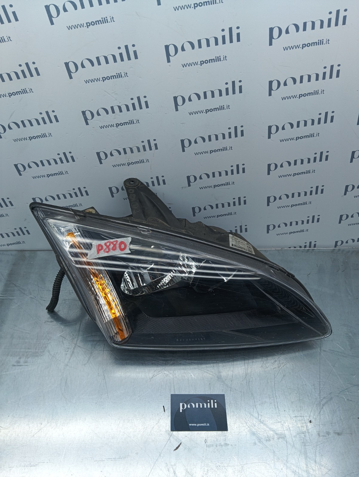 Pomili Fanaleria Faro anteriore destro Ford Focus 4M51-13W029-JE usato