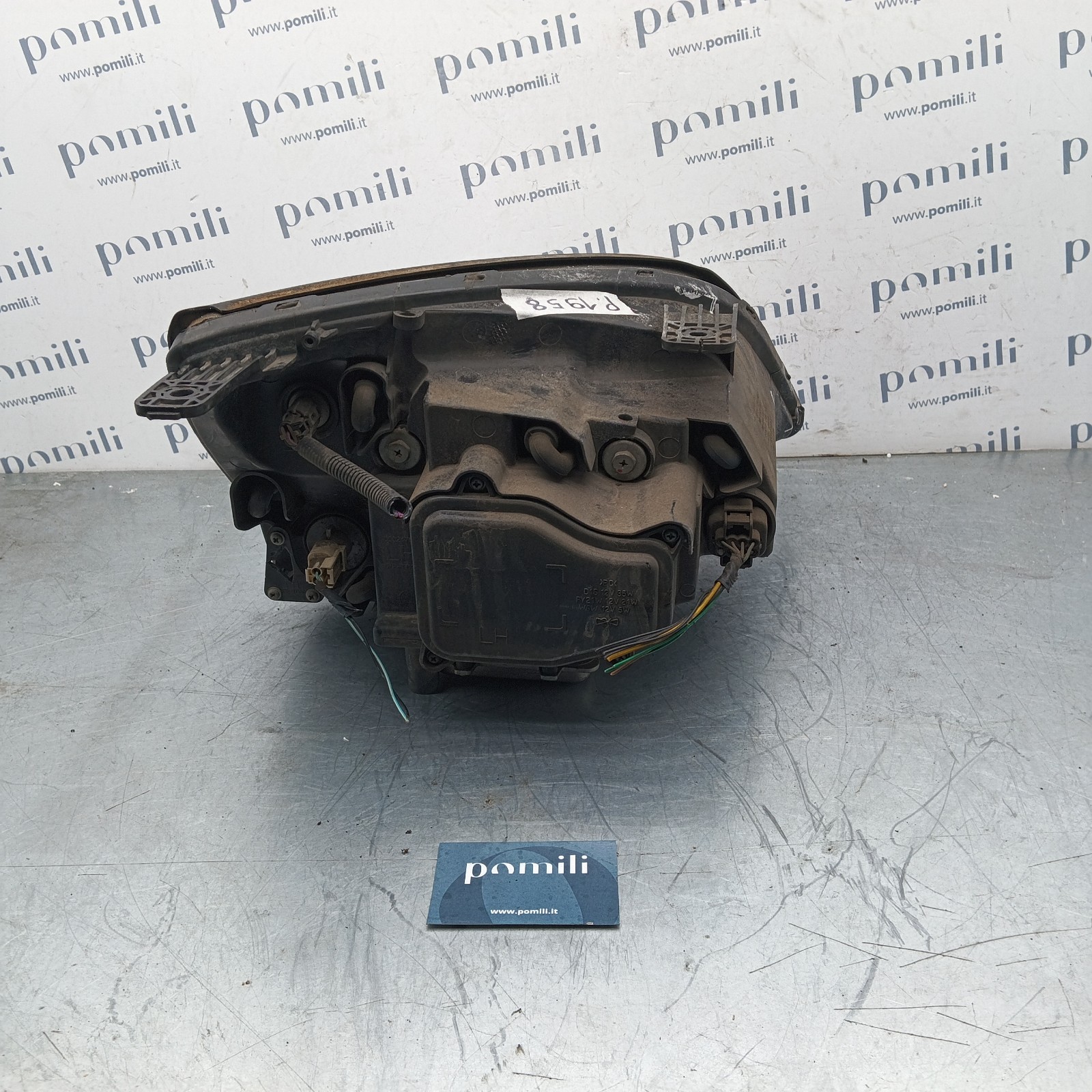 Pomili Fanaleria Opel Antara 00024584 faro anteriore sinistro xenon usato